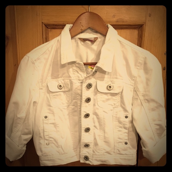 white jean jacket juniors